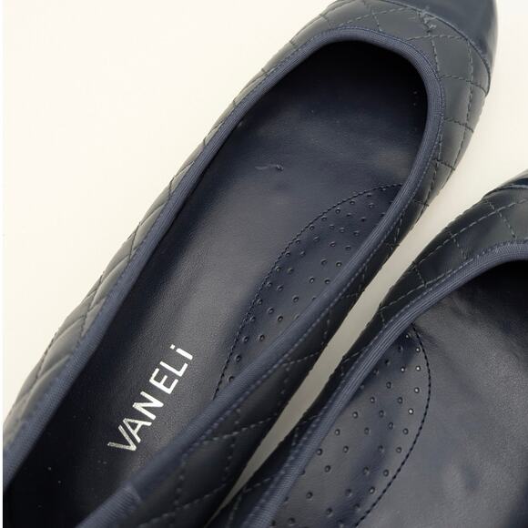 Vaneli Serene Cap Toe Ballet Flat Women's Navy Nappa/ Patent Size US11M EU42 - Picture 11 of 11